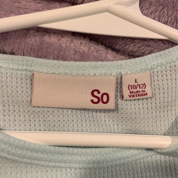 very light blue So crop top - Picture 2 of 3